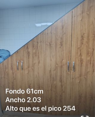 Armario madera y metal