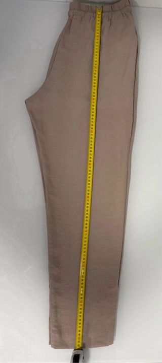 Pantalón mujer fluido. Talla L. Mango