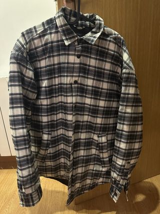 Chaqueta acolchada cuadros Zara