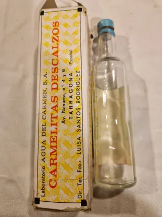Antigua botella de Agua del Carmen (vacía)