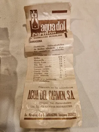 Antigua botella de Agua del Carmen (vacía)