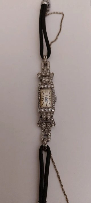 Reloj Art Deco Platino y Diamantes