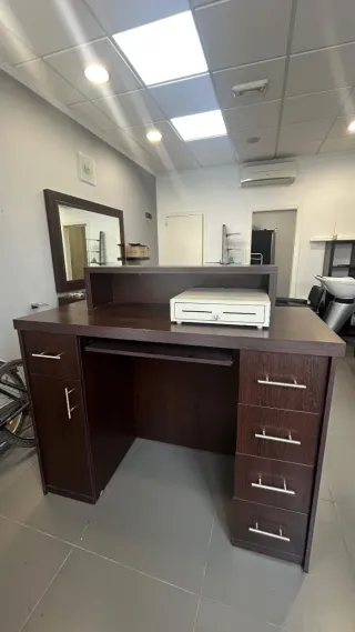 Mobiliario Peluquería Completo