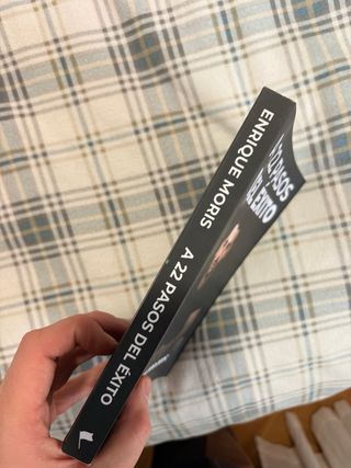 A 22 pasos del éxito: De 0 a 25.000.000€ (Spani...