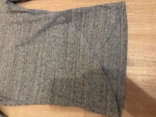 Jersey Bershka cuello alto gris fino