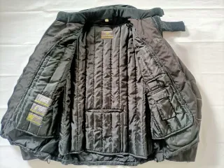 Chaqueta de moto negra