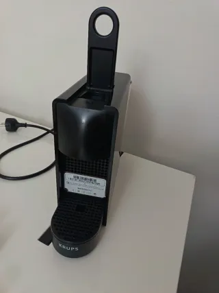 Macchina da caffè Nespresso Krups Mini nera