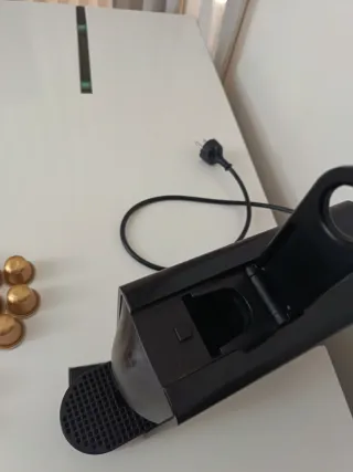 Macchina da caffè Nespresso Krups Mini nera