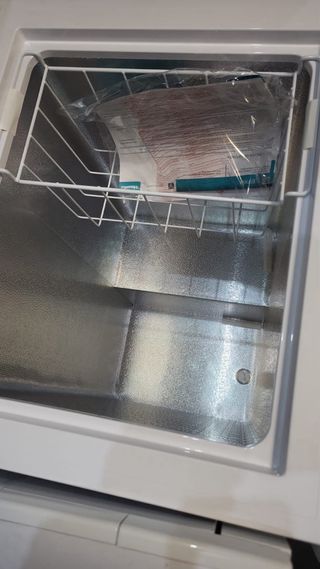 Congelador Hisense 95L Sin usar