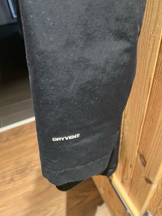 Parka The North Face Negra con Capucha