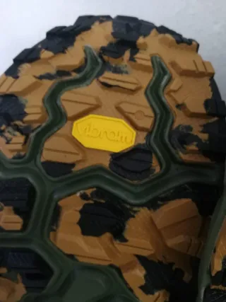 Zapatillas New Balance Trail Running Verde