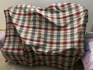 Cortinas de tela a cuadros. Dos paños