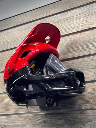Casco MET Parachute MCR MIPS Rojo