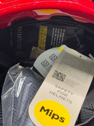 Casco MET Parachute MCR MIPS Rojo