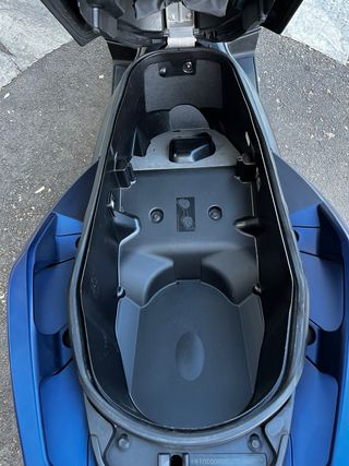 Yamaha XMAX 400 Maxi Scooter