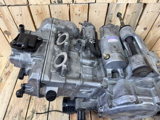 MOTOR SUZUKI BURGMAN 650 2003