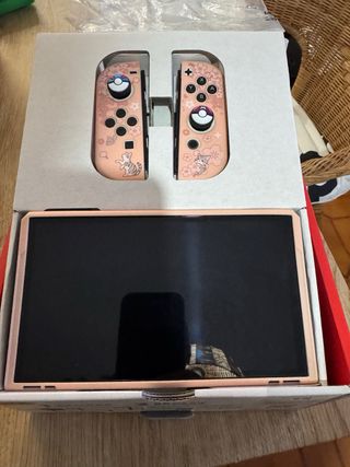 Nintendo Switch OLED Blanca y Negra