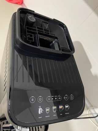 Cafetera DeLonghi Magnífica Evo