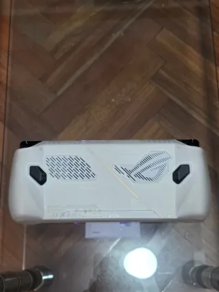 Asus ROG Ally - Como Nuevo