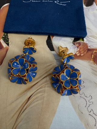 Pendientes Oscar de la Renta Flor Azul Dorado