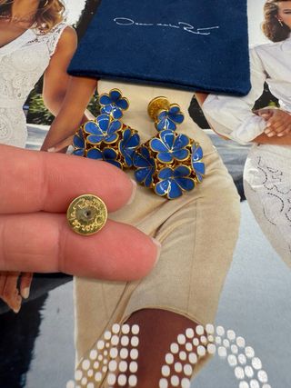 Pendientes Oscar de la Renta Flor Azul Dorado