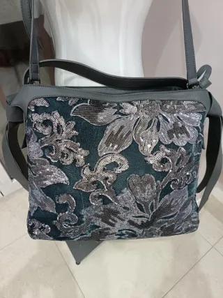 Borsa Made in Italy Semipelle è  Paillettes