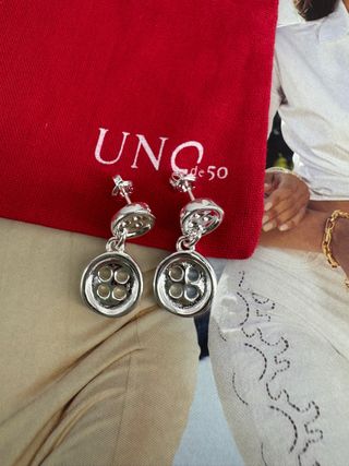 Pendientes UNO de 50 Plata