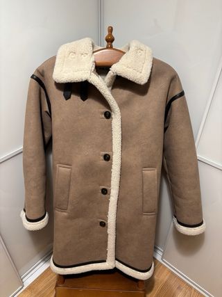 Abrigo doble faz botones.color vison