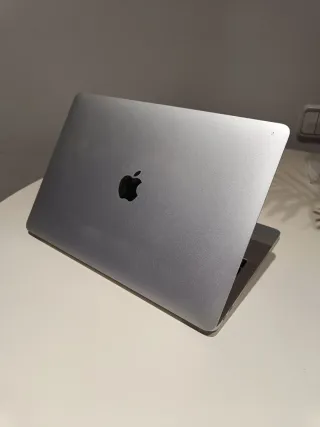MacBook Pro A1708 Gris, core i5, 8gb, 256