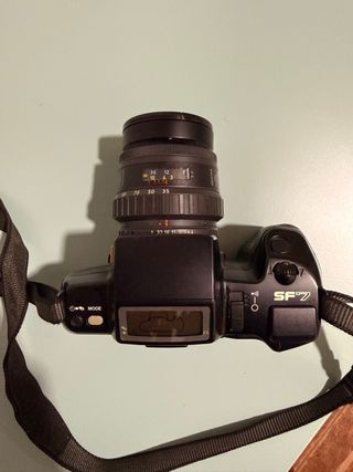 Cámara analógica Pentax SF7 Negra