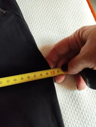 Pantalón Zara antelina negro