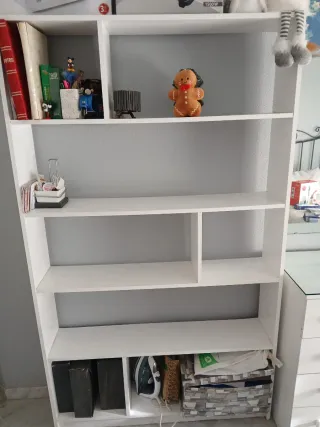 Dormitorio completo 2 camas y muebles