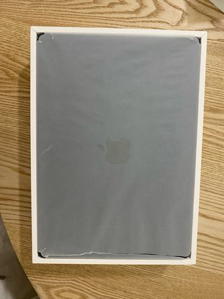 MacBook Air 13” M3 (2024) + Apple Care hasta 2027
