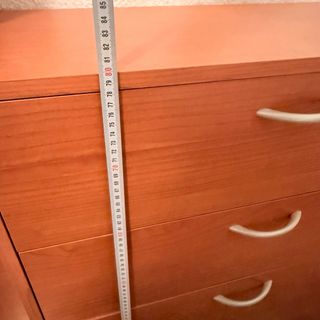 Armario, zapatero y cajonera de madera