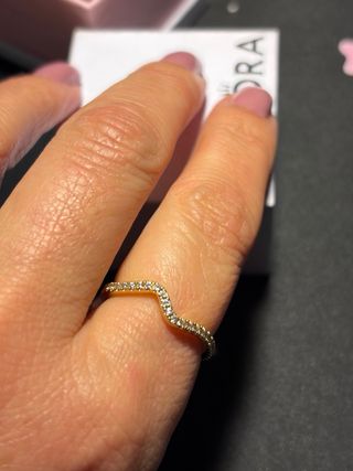 Anel Pandora Dourado.