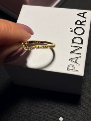 Anel Pandora Dourado.