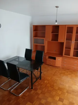 Mueble de salón de madera