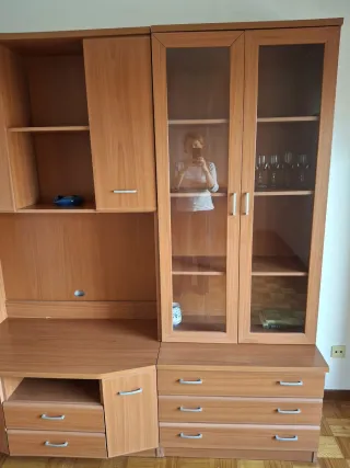 Mueble de salón de madera