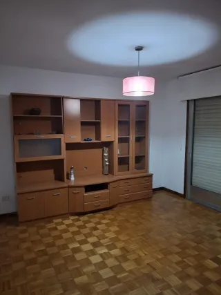 Mueble de salón de madera