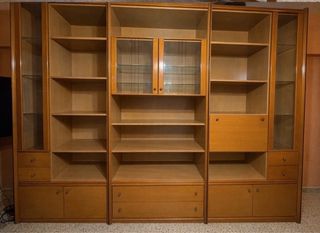 Mueble salón y mesa ordenador madera