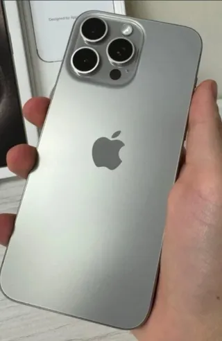 iPhone 15 Pro Max 256GB Plata