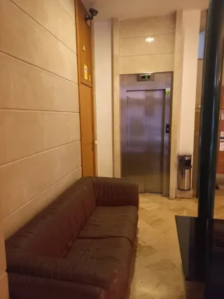 TRASTERO EN EL CENTRO DE PALMA