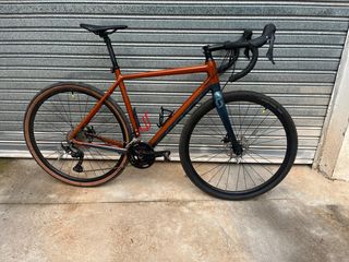Bicicleta Gravel Scott
