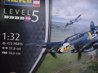 Maqueta Revell Messerschmitt Bf 110 C-2/C-7 1:32