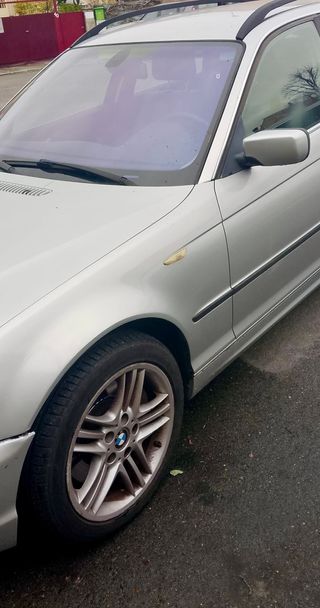BMW 330Xi Touring particular