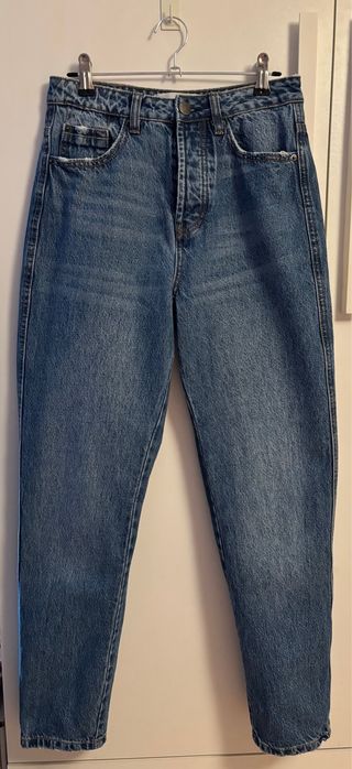 Jeans MON azul medio.Stradivarius