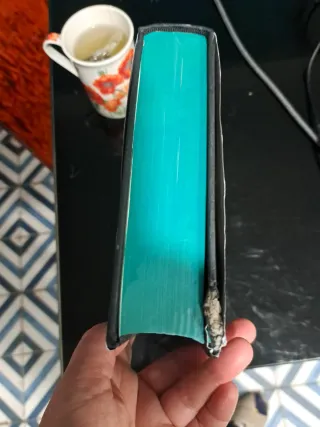 Una corte de niebla y furia. Edición especial: ...