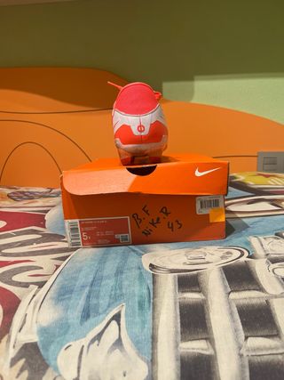 Botas de fútbol Nike césped artificial naranja