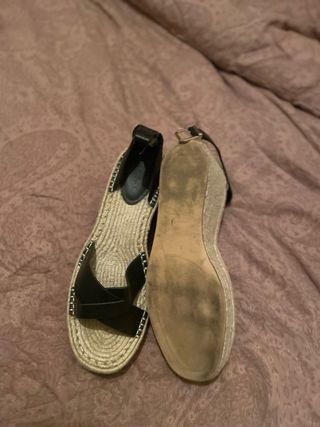 Sandalias Mango Beige y Negro