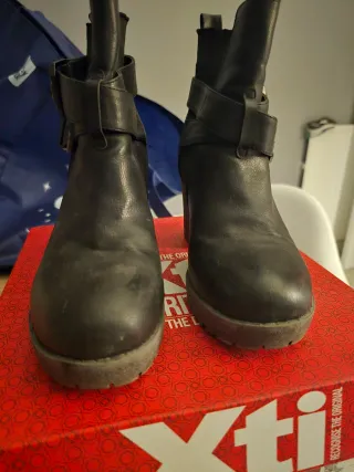 Botines Xti Talla 37 Negros